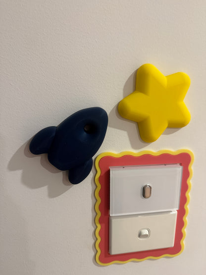 Glossy 3D Wall Decor 10cm
